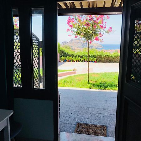 Golden View Apartments Myrina Limnos Bilik gambar