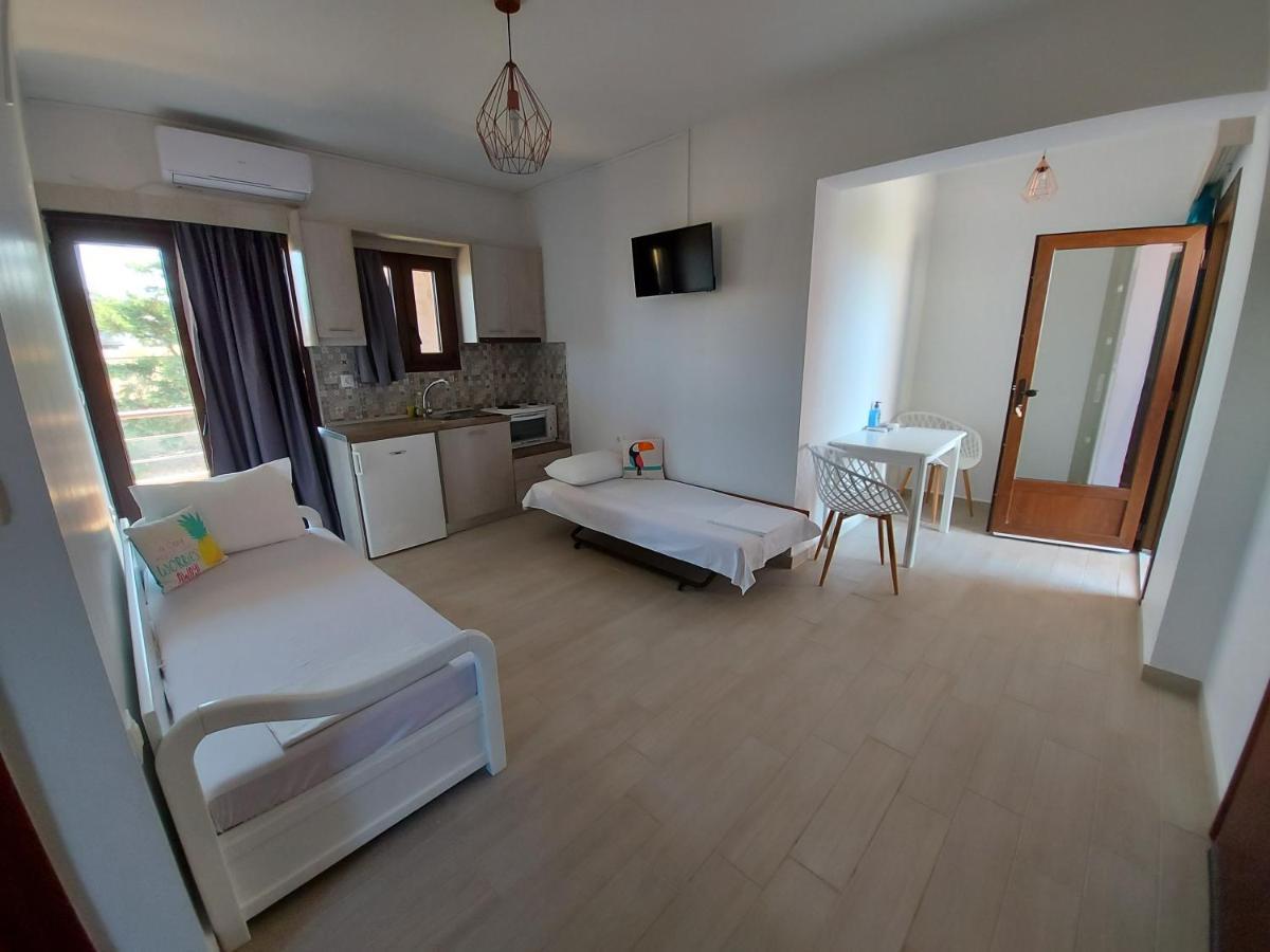 Golden View Apartments Myrina Limnos Luaran gambar