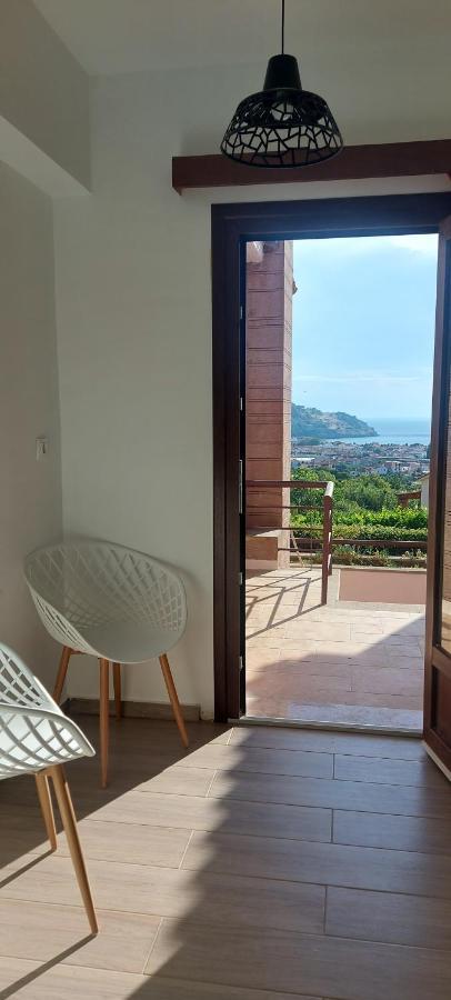Golden View Apartments Myrina Limnos Luaran gambar