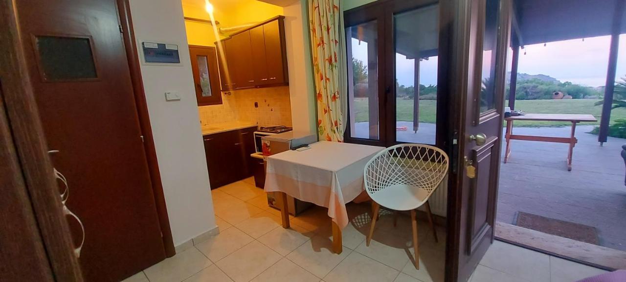 Golden View Apartments Myrina Limnos Luaran gambar