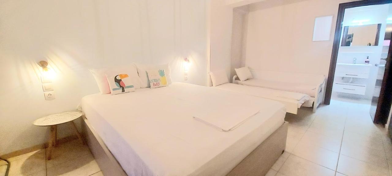 Golden View Apartments Myrina Limnos Bilik gambar