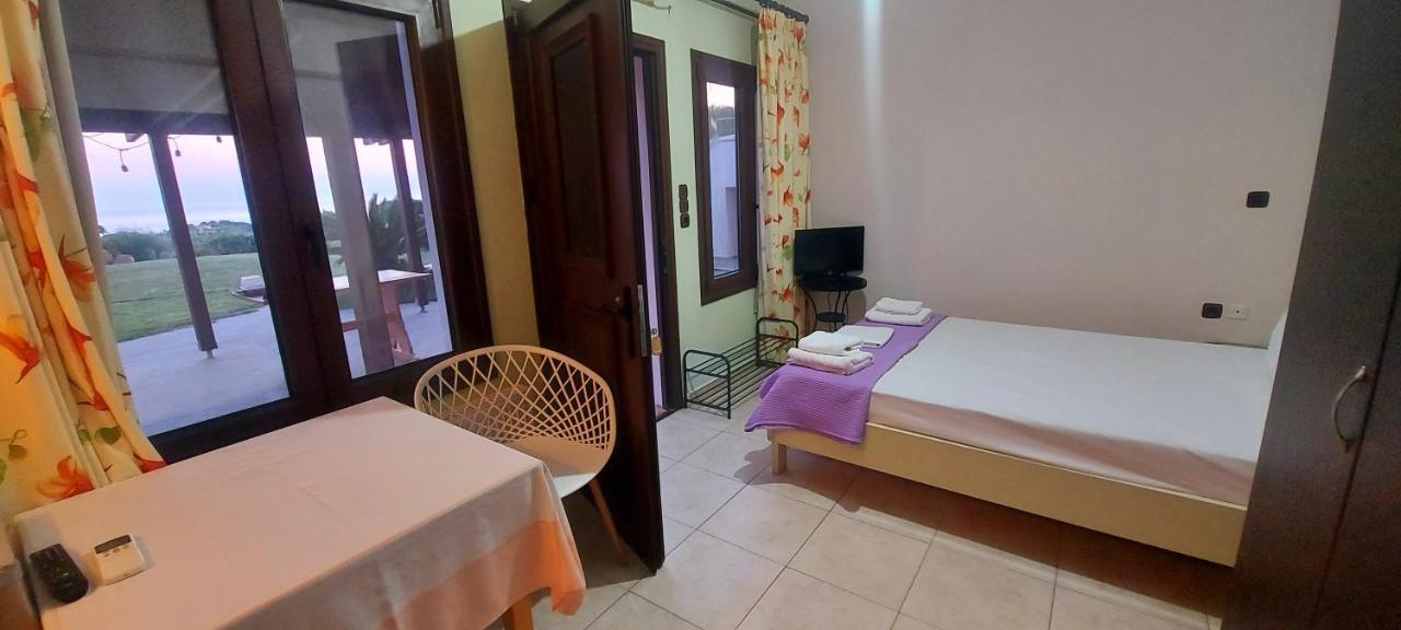 Golden View Apartments Myrina Limnos Luaran gambar