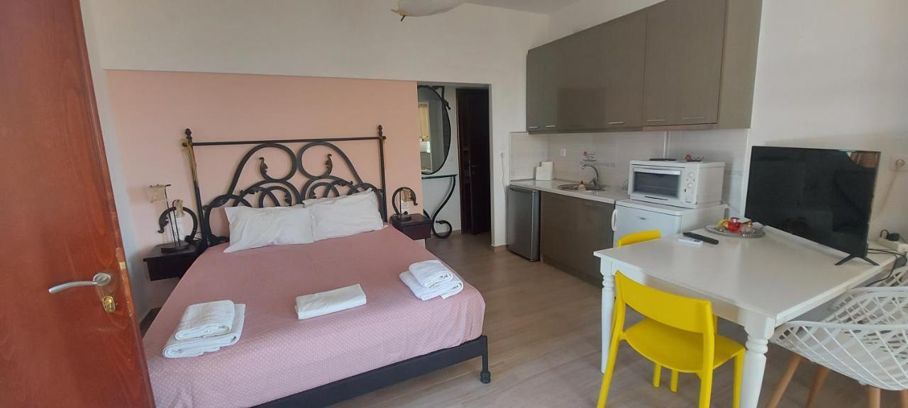 Golden View Apartments Myrina Limnos Luaran gambar