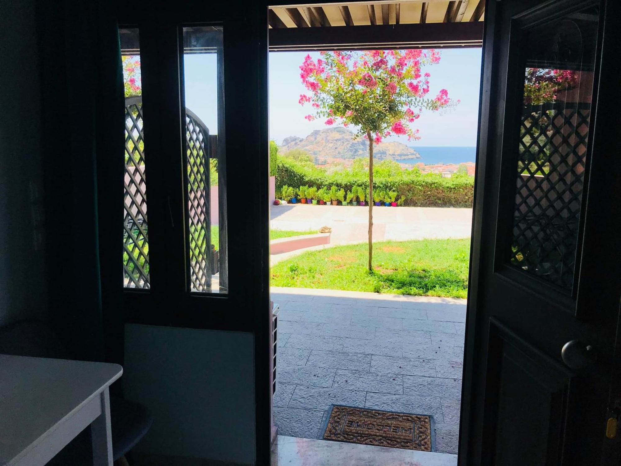 Golden View Apartments Myrina Limnos Bilik gambar